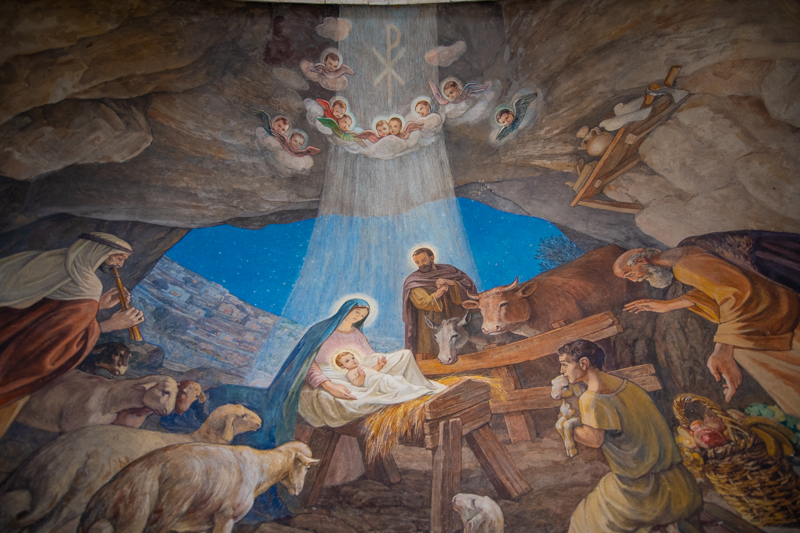 Painting in the chapel of Shepherd's Field in Bethlehem depicting the shepherds celebrating the birth of the Messiah (Ph. Nadim Asfour)