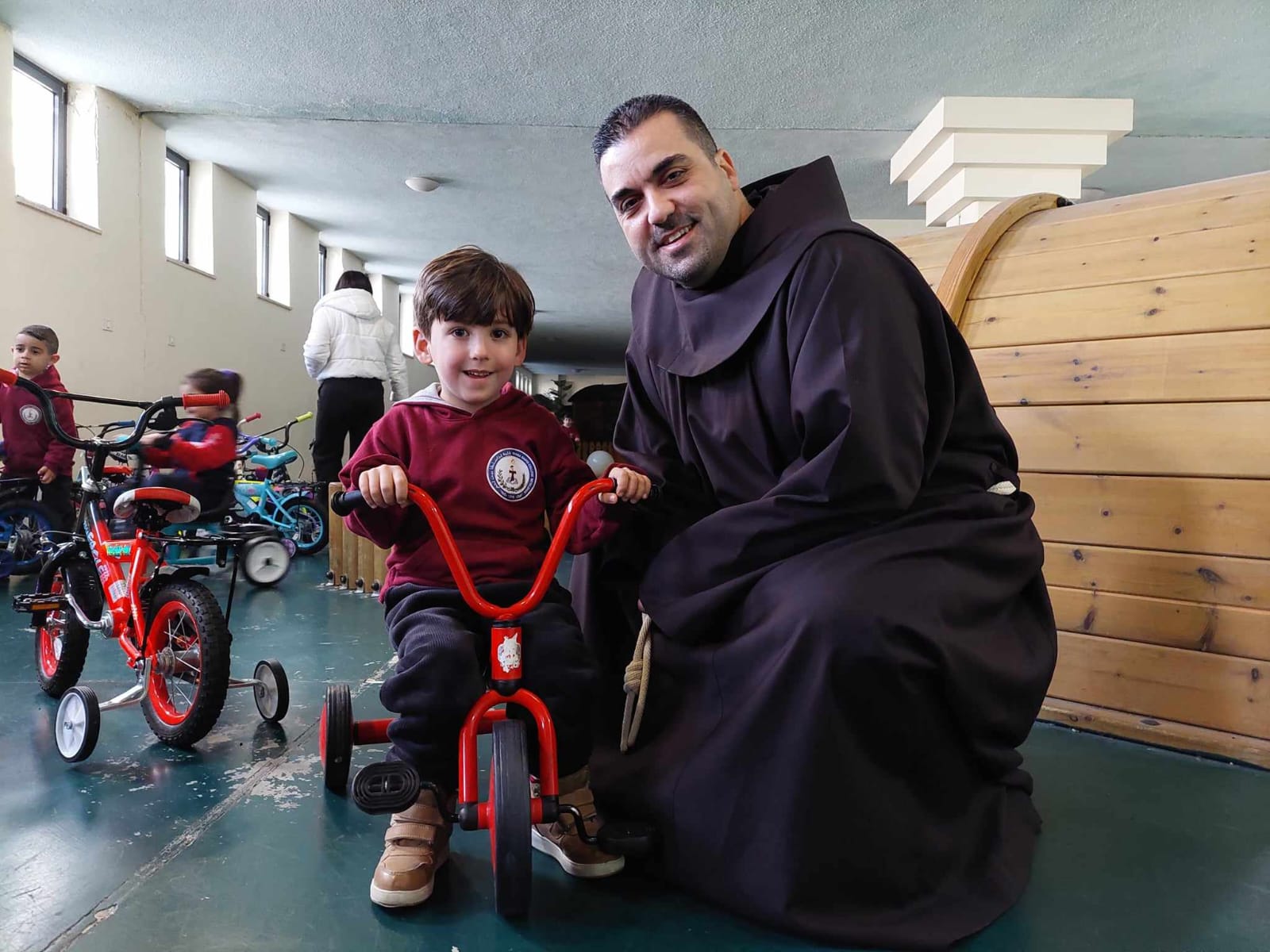 Fr. George Haddad: la nostra scuola di Betlemme, una risorsa per tutto il territorio